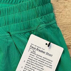 Lululemon Pace Breaker 7" Linerless Shorts - Kelly Green